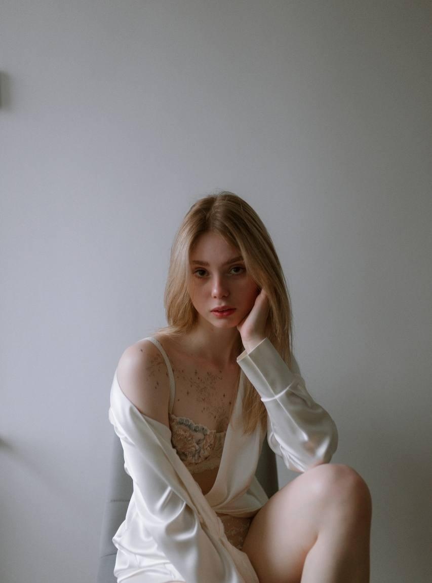 Индивидуалка Оленька, доступна для личного знакомства от 6000 руб