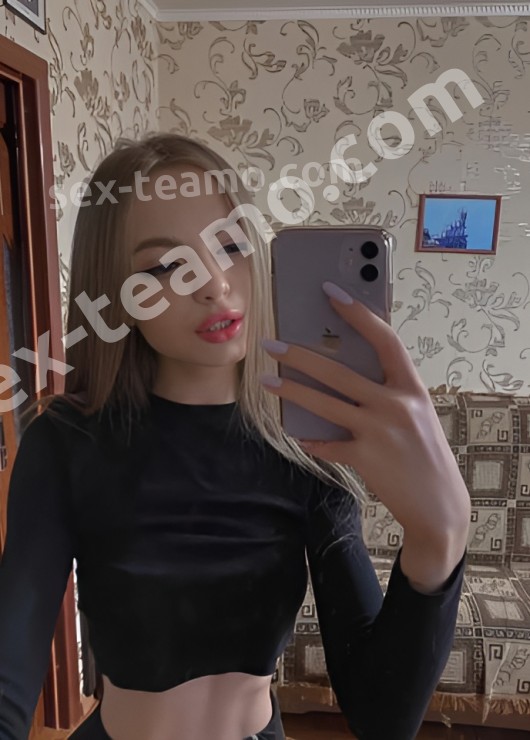 Ева привлекательная девушка из Качканара цена от 10000 руб