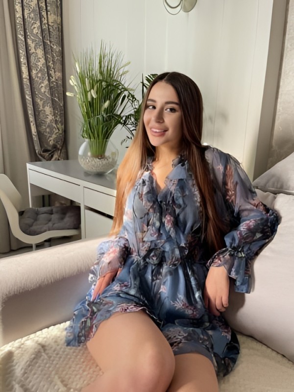 Алиса привлекательная девушка из Качканара цена от 2000 руб