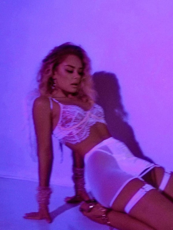 Лиля привлекательная девушка из Качканара цена от 4000 руб